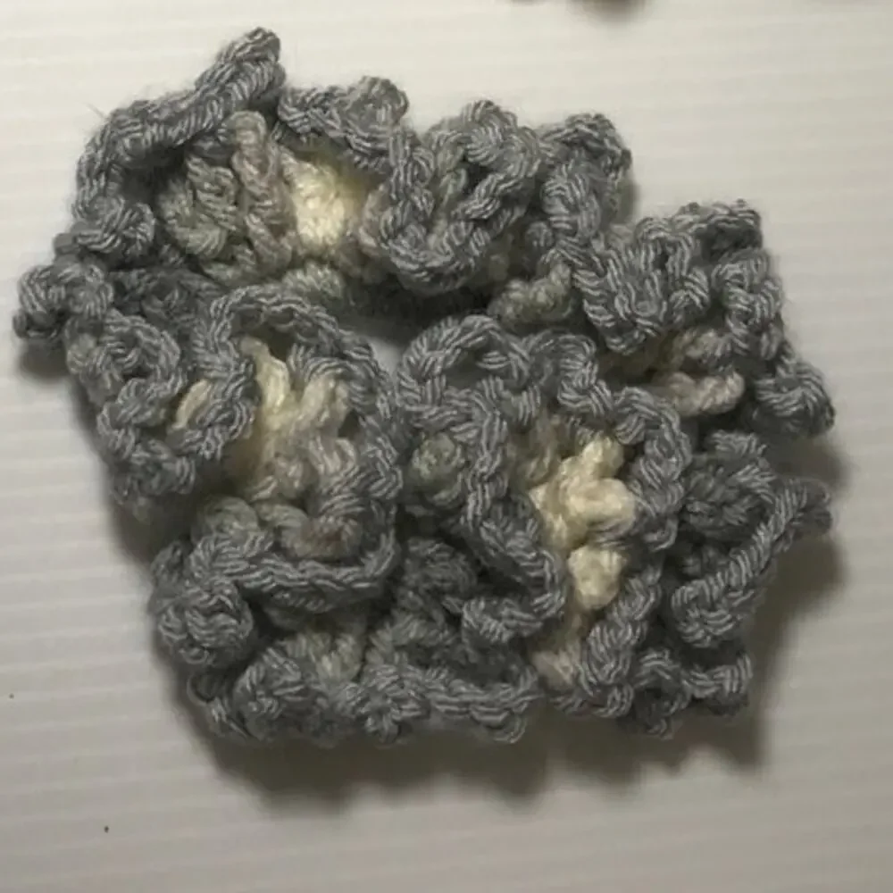NWT Gray Cream Handmade Crocheted Hair Scrunchie Set of 3